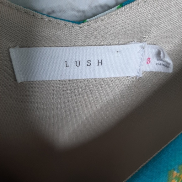 Lush chiffon dress size S - Picture 5 of 6